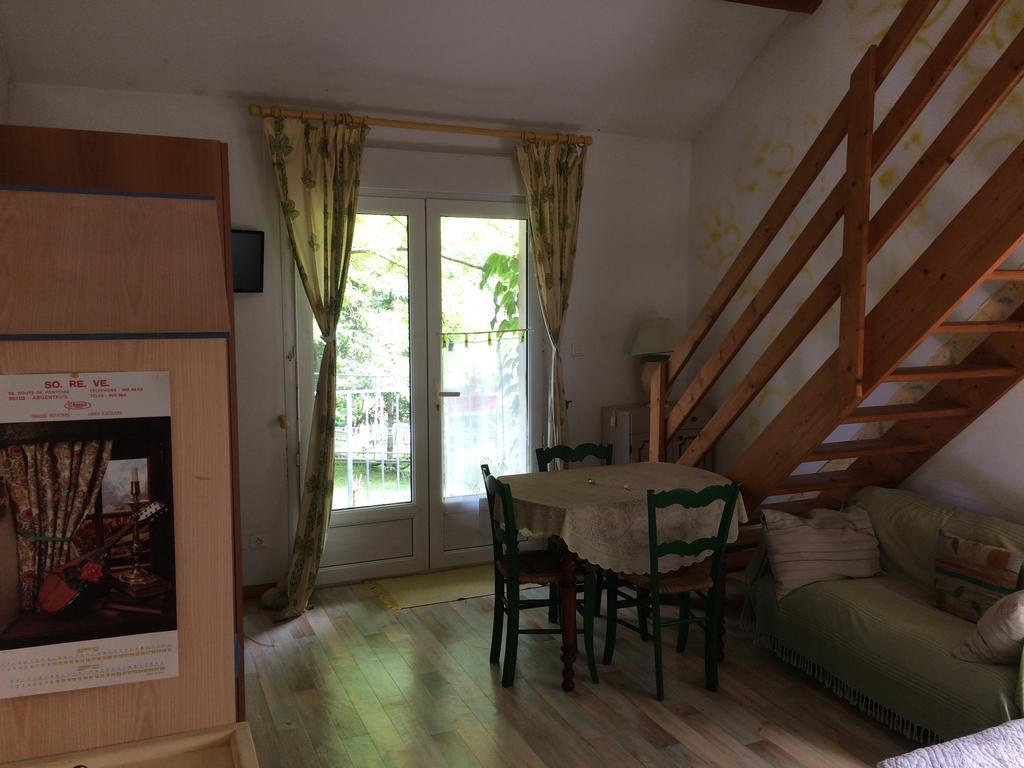 Beau Site Guimauve Et Vieilles Dentelles Bed & Breakfast Royères-Saint-Léonard Eksteriør bilde